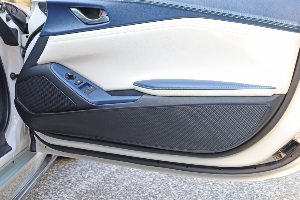 Carbon Tone Door Kick Guard MAZDA ROADSTER