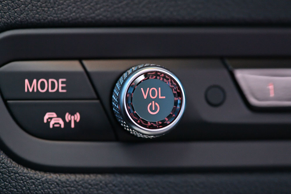 Crystal Volume button for BMW