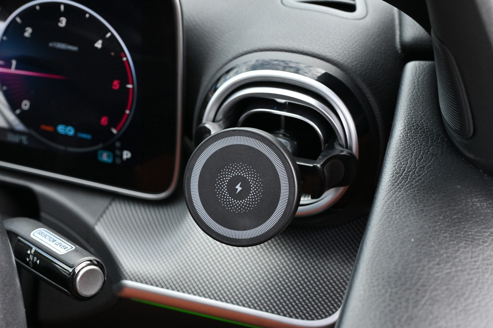 Magnetic Wireless Car Charge Holder for Round Air Vents
